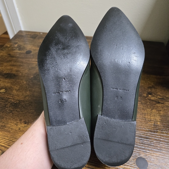 Everlane The Modern Point Black Green Italian Leather Women's Loafers Sz 8.5 - Picture 7 of 8